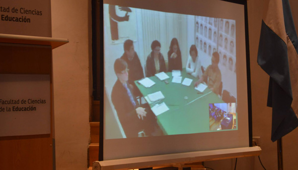 Uno de los paneles en la video conferencia